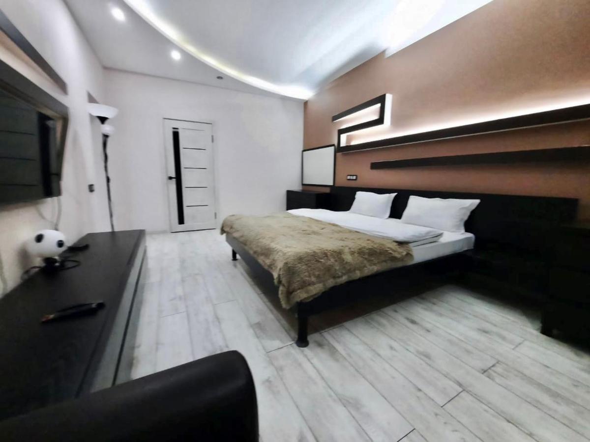 Жк Самал Де Люкс Apartman Almati Kültér fotó