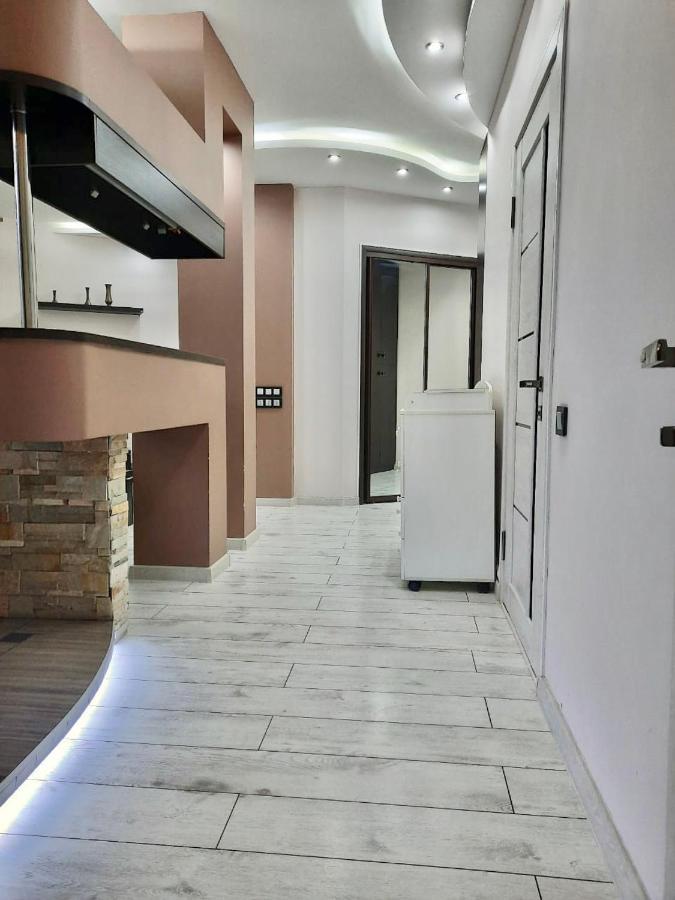 Жк Самал Де Люкс Apartman Almati Kültér fotó